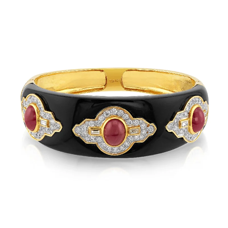 1980s 18KT Yellow Gold Onyx, Diamond & Ruby Bracelet